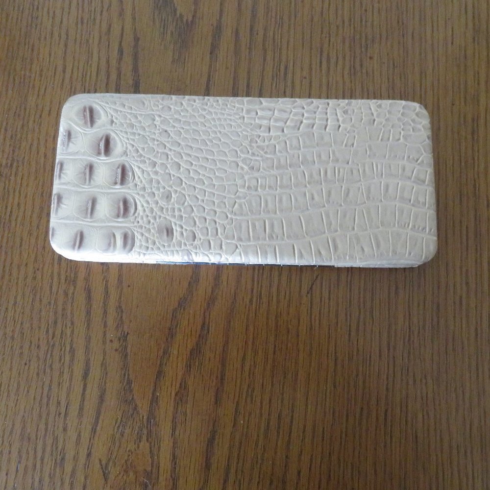 WALLET - BIFOLD CLUTCH